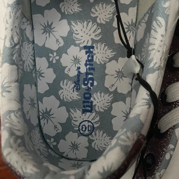 Stylish Kids Shoes with Purple Accents - Picture 5 of 5